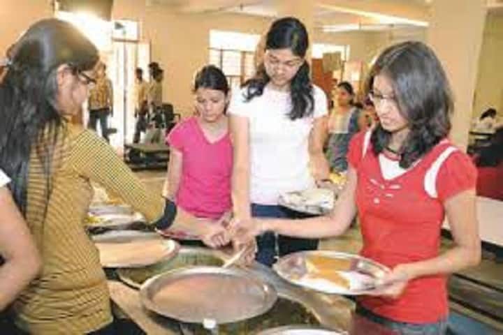 cafeteria